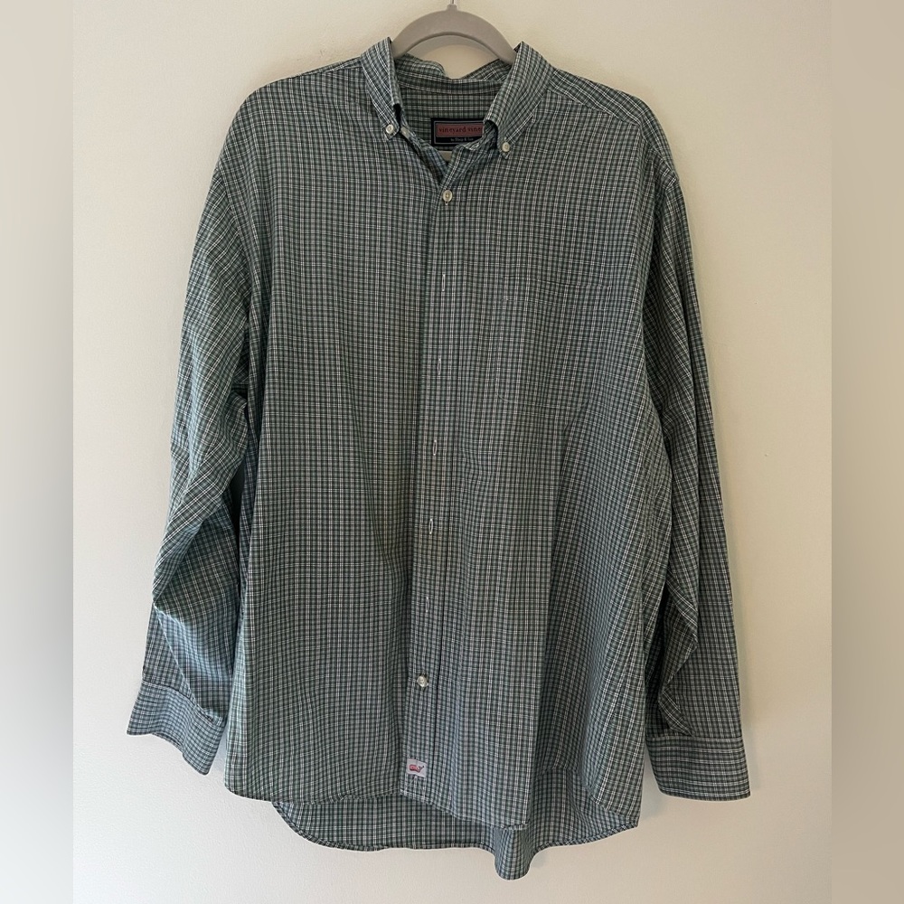 Brand: Vineyard Vines | Size: Large | Color: Blue/Green